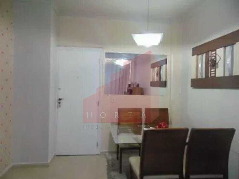 Apartamento à venda com 2 quartos, 75m² - Foto 2