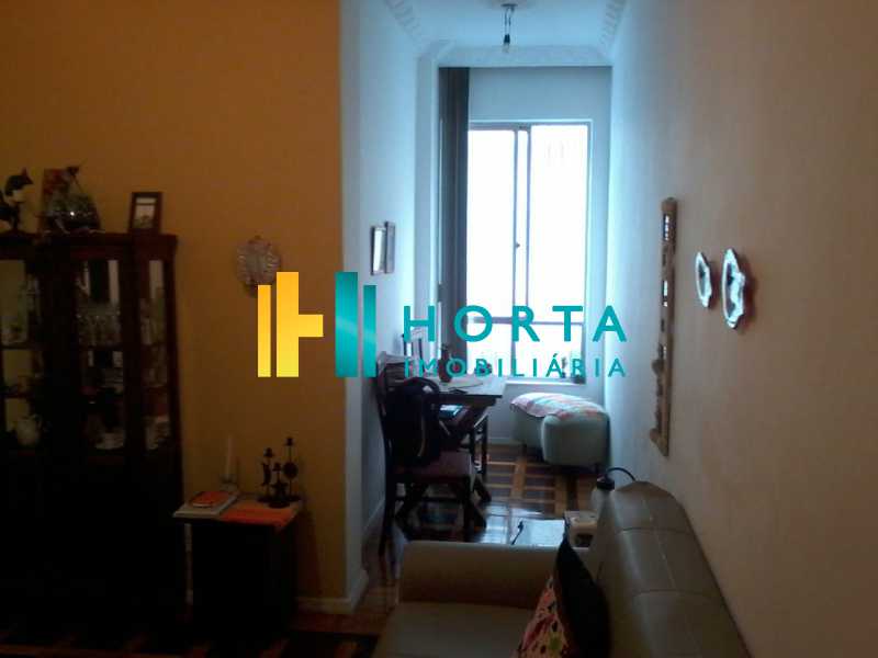 Apartamento à venda com 1 quarto, 55m² - Foto 2