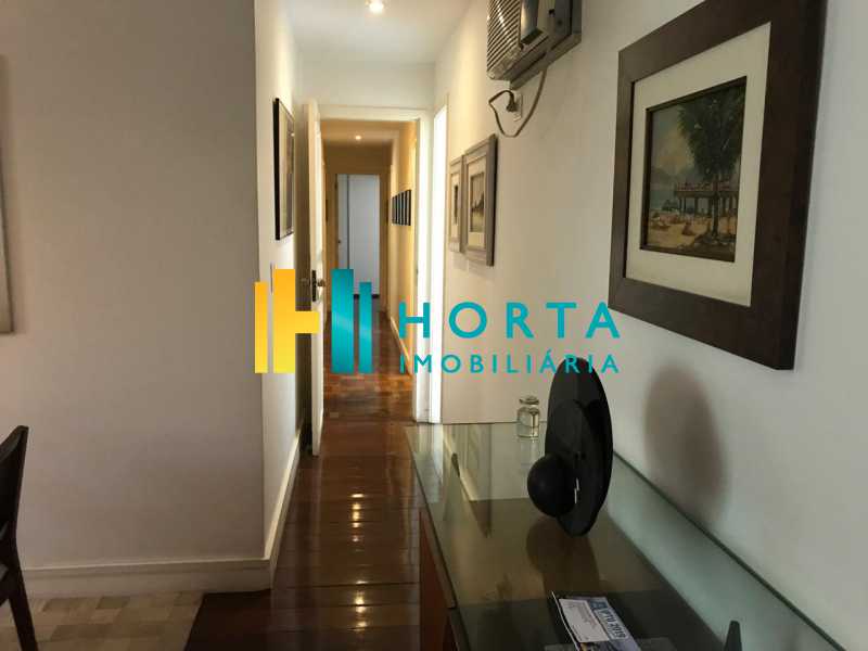 Apartamento à venda com 4 quartos, 210m² - Foto 5