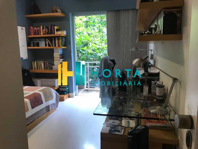 Apartamento à venda com 4 quartos, 210m² - Foto 9