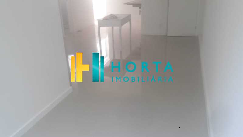 Apartamento à venda com 2 quartos, 70m² - Foto 19