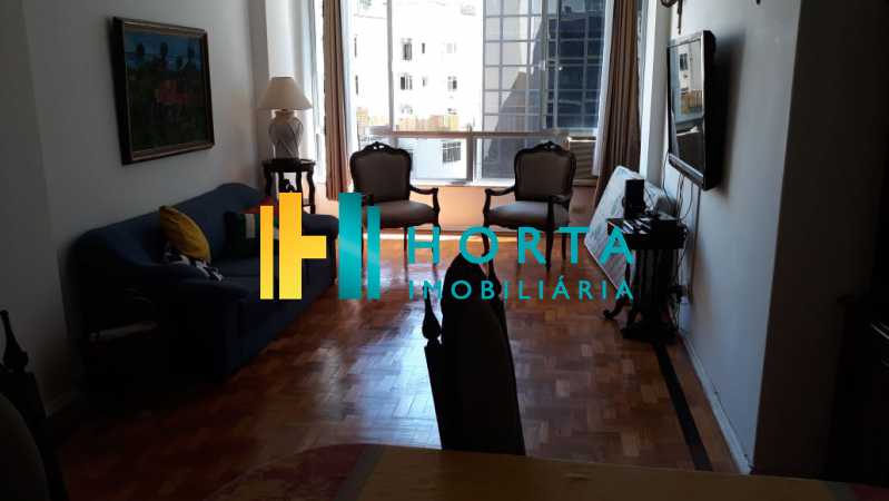 Apartamento à venda com 3 quartos, 140m² - Foto 1