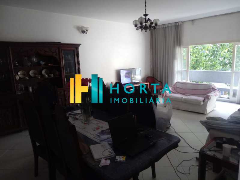 Apartamento à venda com 3 quartos, 180m² - Foto 6