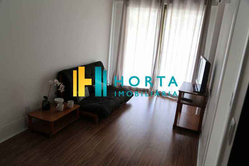 Apartamento à venda com 2 quartos, 83m² - Foto 2