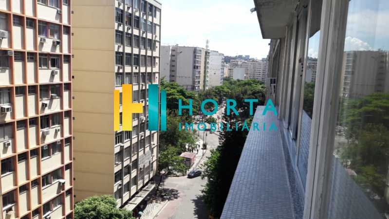 Apartamento à venda com 1 quarto, 42m² - Foto 2