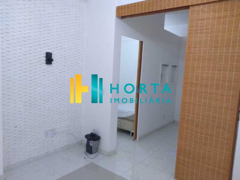 Apartamento à venda com 1 quarto, 55m² - Foto 2