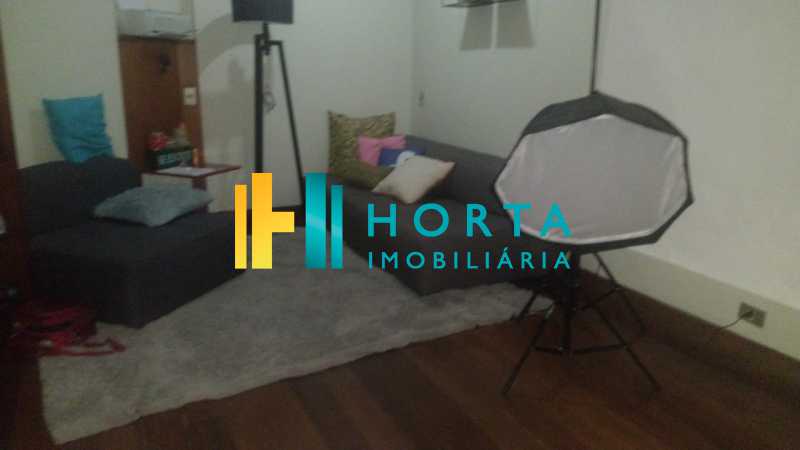 Apartamento à venda com 3 quartos, 212m² - Foto 5