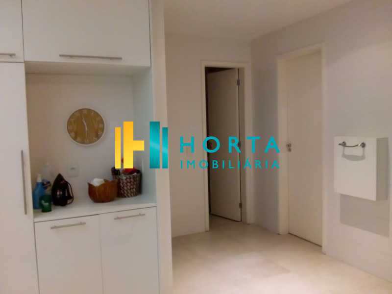 Apartamento à venda com 4 quartos, 290m² - Foto 19