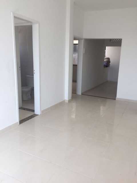 Apartamento à venda com 2 quartos, 80m² - Foto 11