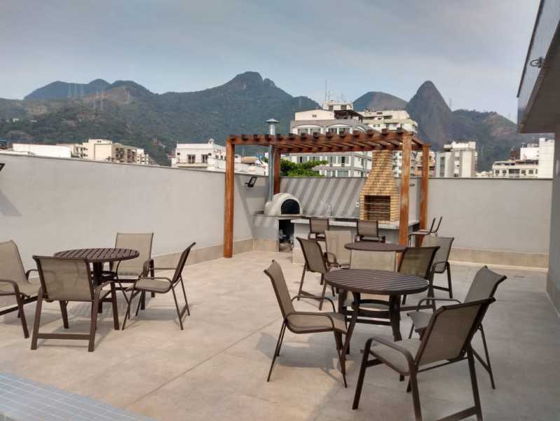 Apartamento à venda com 2 quartos, 63m² - Foto 17