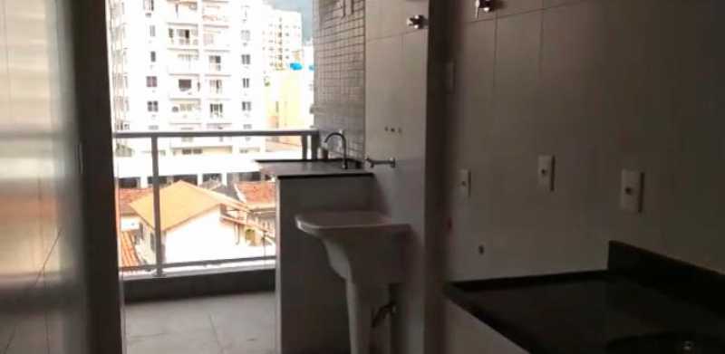 Apartamento à venda com 2 quartos, 63m² - Foto 12