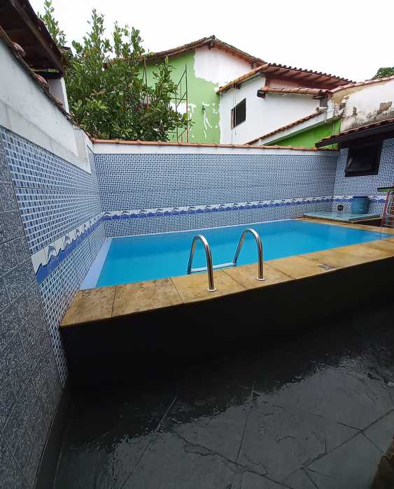Casa à venda com 3 quartos, 120m² - Foto 7