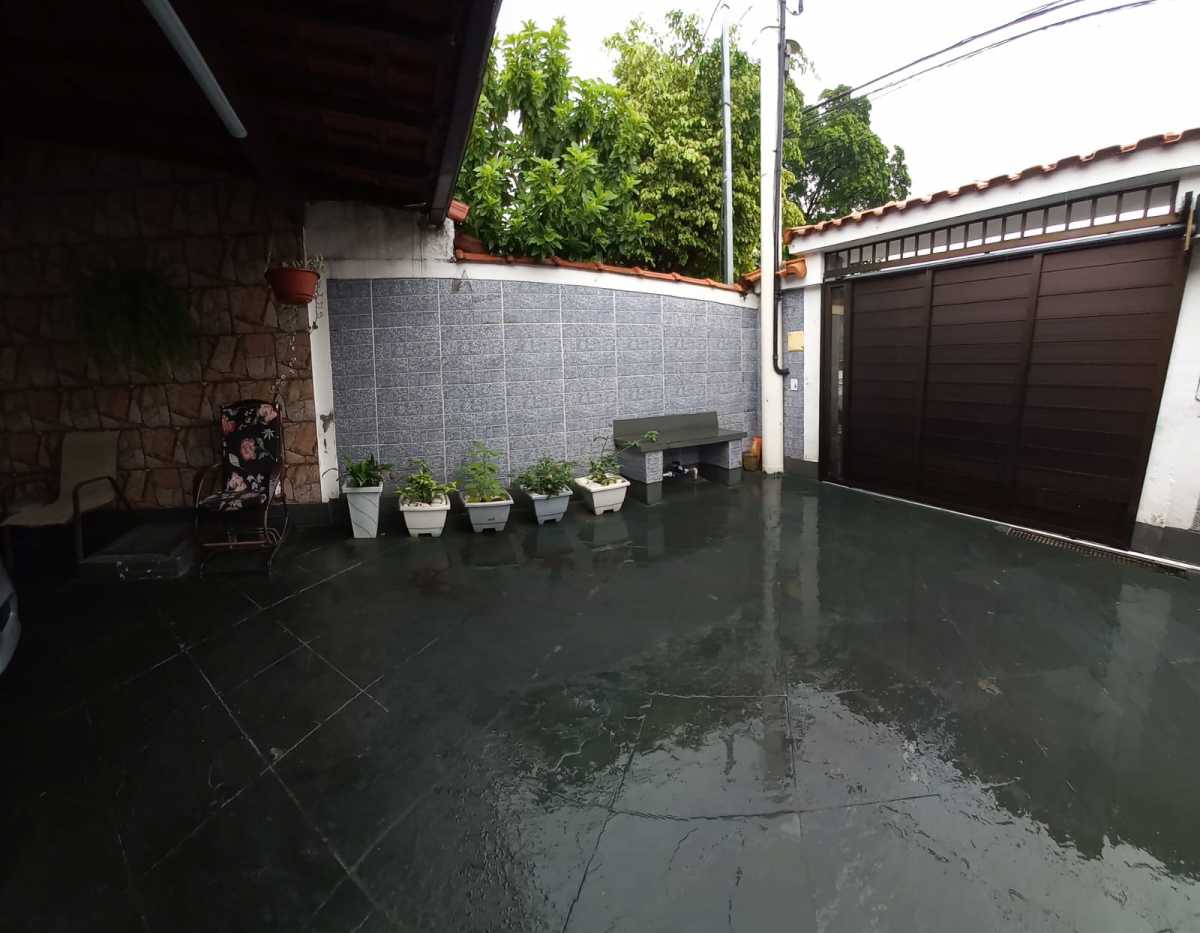 Casa à venda com 3 quartos, 120m² - Foto 3