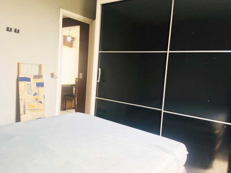 Apartamento à venda com 2 quartos, 57m² - Foto 12