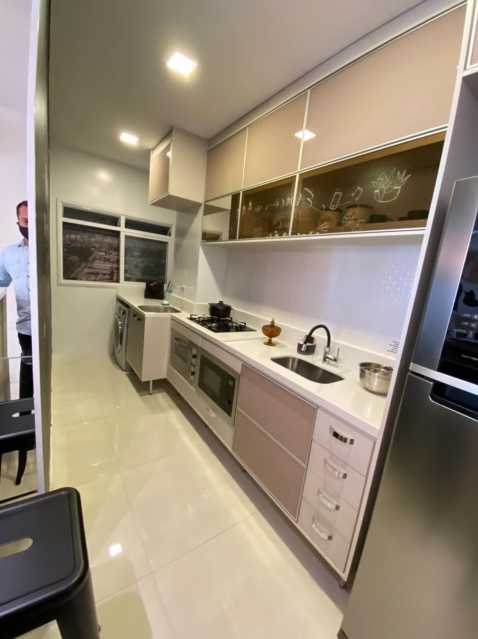 Apartamento à venda com 2 quartos, 53m² - Foto 3