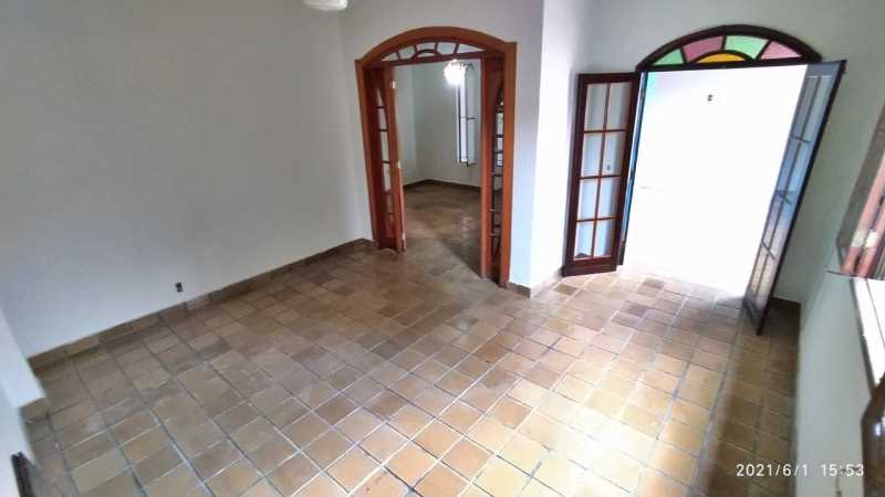 Casa de Condomínio à venda com 4 quartos, 270m² - Foto 6