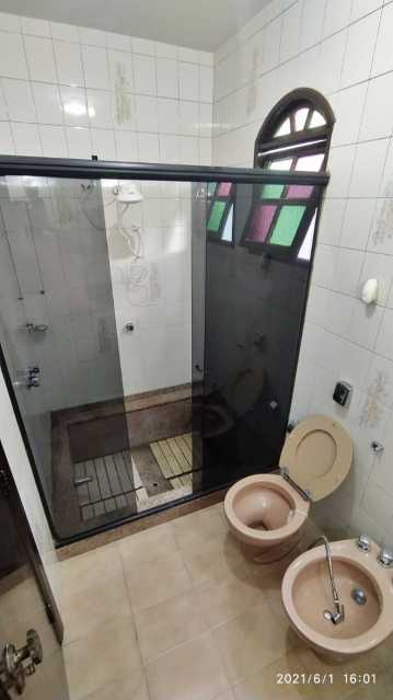 Casa de Condomínio à venda com 4 quartos, 270m² - Foto 15