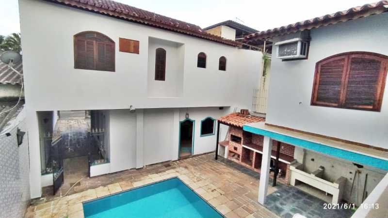 Casa de Condomínio à venda com 4 quartos, 270m² - Foto 23