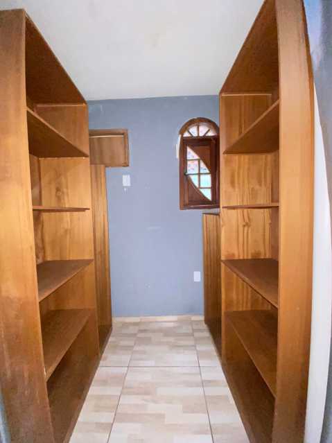 Casa à venda com 2 quartos, 120m² - Foto 10