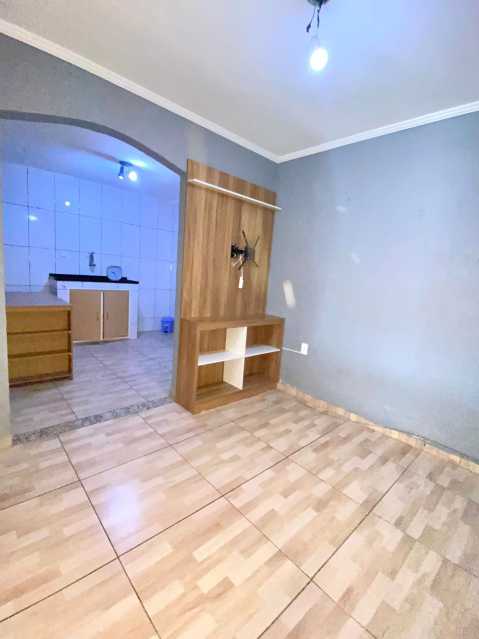 Casa à venda com 2 quartos, 120m² - Foto 7