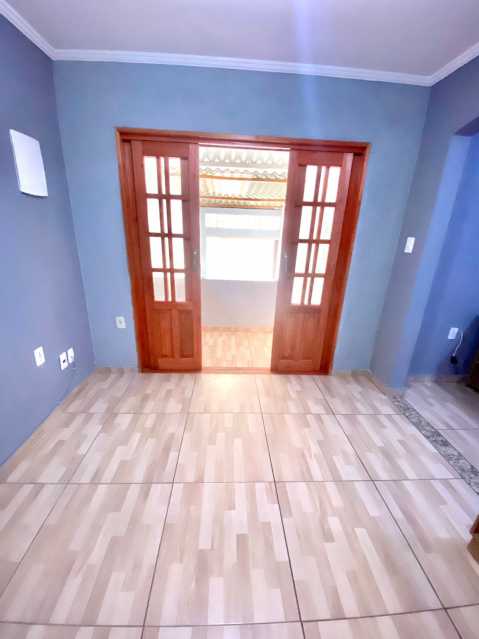 Casa à venda com 2 quartos, 120m² - Foto 5