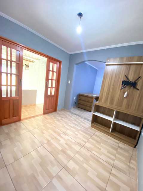 Casa à venda com 2 quartos, 120m² - Foto 6