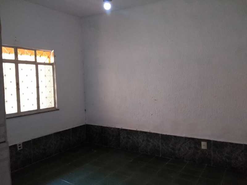 Casa à venda com 5 quartos, 200m² - Foto 19