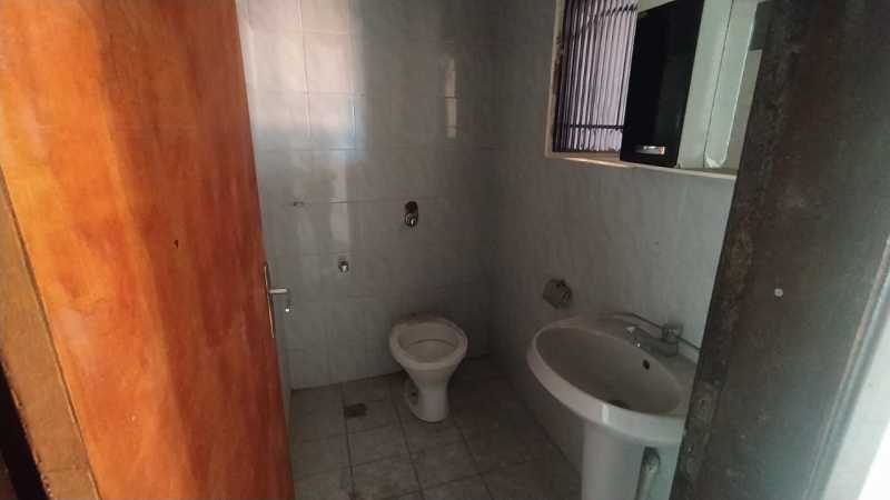 Casa à venda com 4 quartos, 168m² - Foto 6