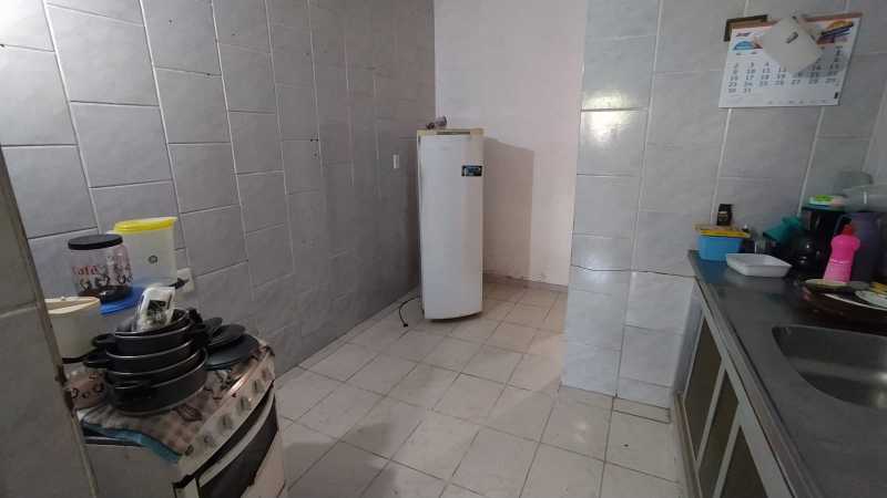 Casa à venda com 4 quartos, 168m² - Foto 17