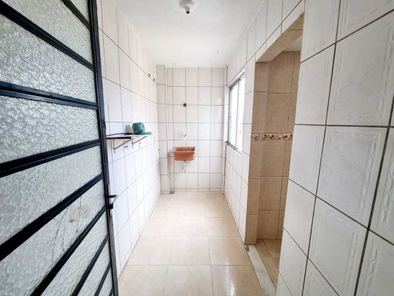 Apartamento à venda com 2 quartos, 80m² - Foto 3