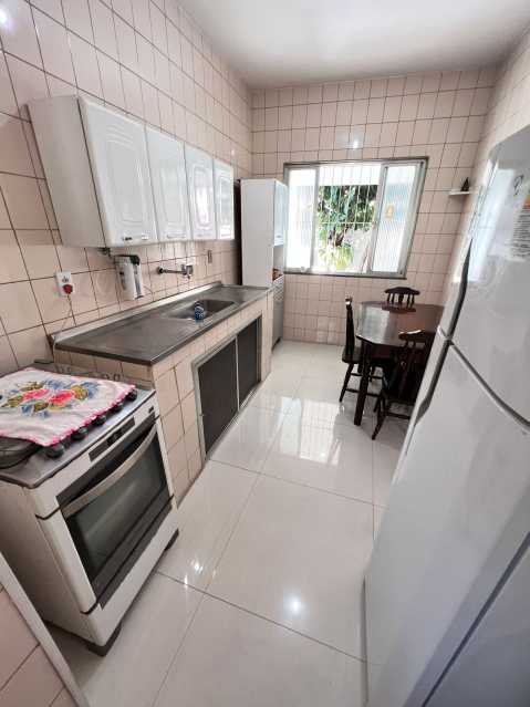 Casa à venda com 3 quartos, 80m² - Foto 16