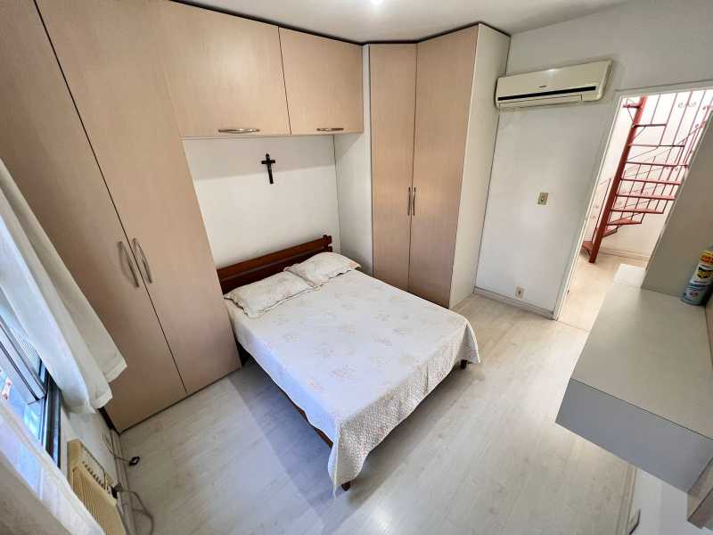 Casa à venda com 3 quartos, 80m² - Foto 23