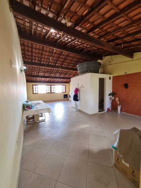 Casa de Condomínio à venda com 3 quartos, 216m² - Foto 26