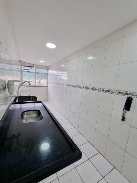 Apartamento à venda com 2 quartos, 73m² - Foto 9