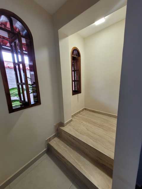 Casa de Vila à venda com 3 quartos, 181m² - Foto 17