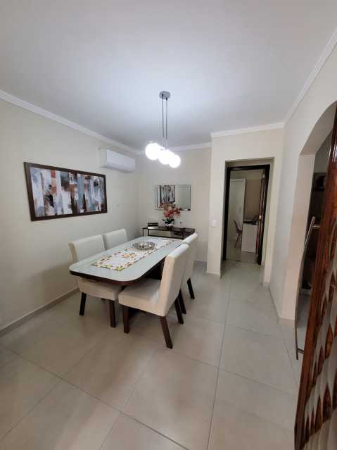 Casa de Vila à venda com 3 quartos, 181m² - Foto 18