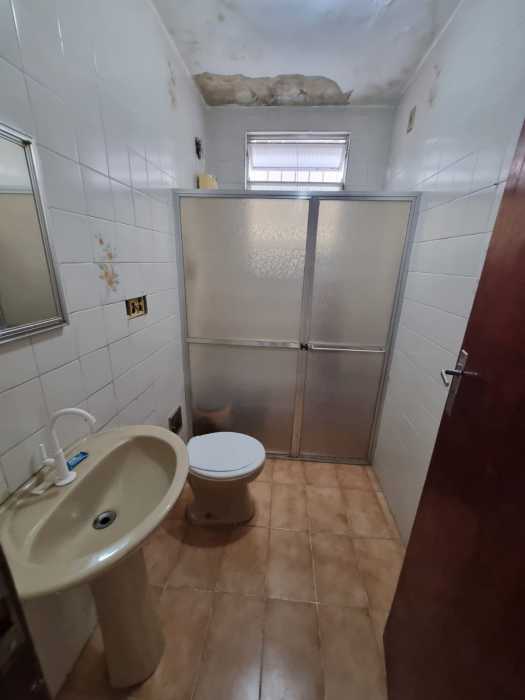 Casa à venda com 3 quartos, 200m² - Foto 10