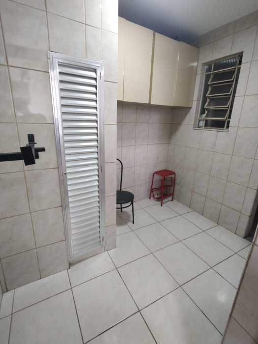 Casa à venda com 2 quartos, 85m² - Foto 12