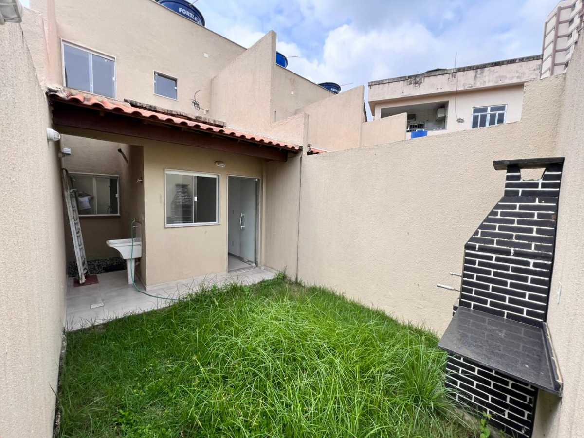 Casa à venda com 3 quartos, 97m² - Foto 16