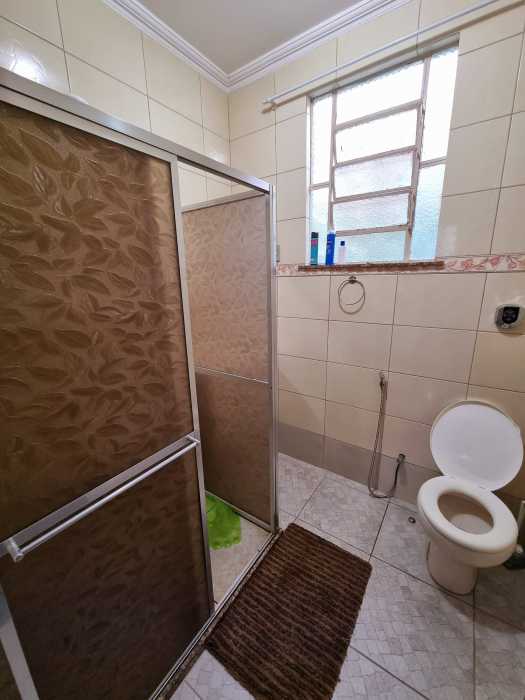 Casa à venda com 3 quartos, 300m² - Foto 9