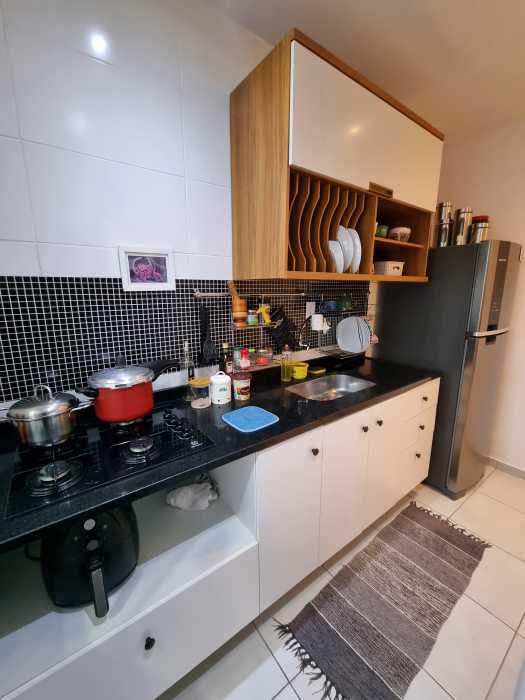 Apartamento à venda com 2 quartos, 62m² - Foto 7