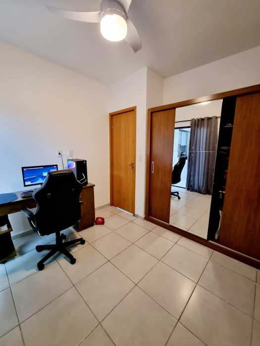 Apartamento à venda com 2 quartos, 62m² - Foto 13