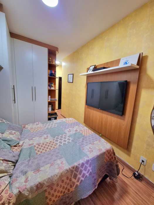 Apartamento à venda com 2 quartos, 62m² - Foto 10