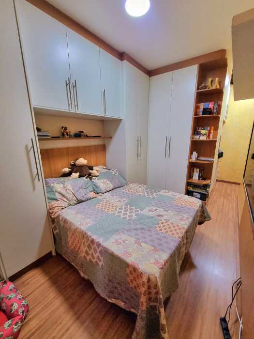 Apartamento à venda com 2 quartos, 62m² - Foto 11