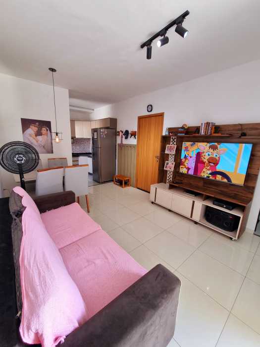 Apartamento à venda com 2 quartos, 62m² - Foto 6