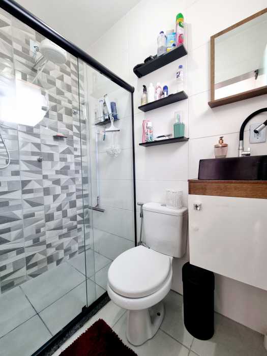 Apartamento à venda com 2 quartos, 62m² - Foto 17