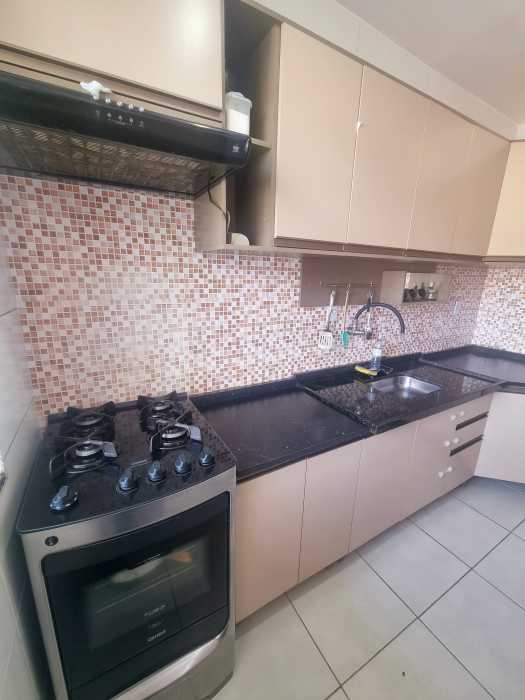 Apartamento à venda com 2 quartos, 62m² - Foto 15