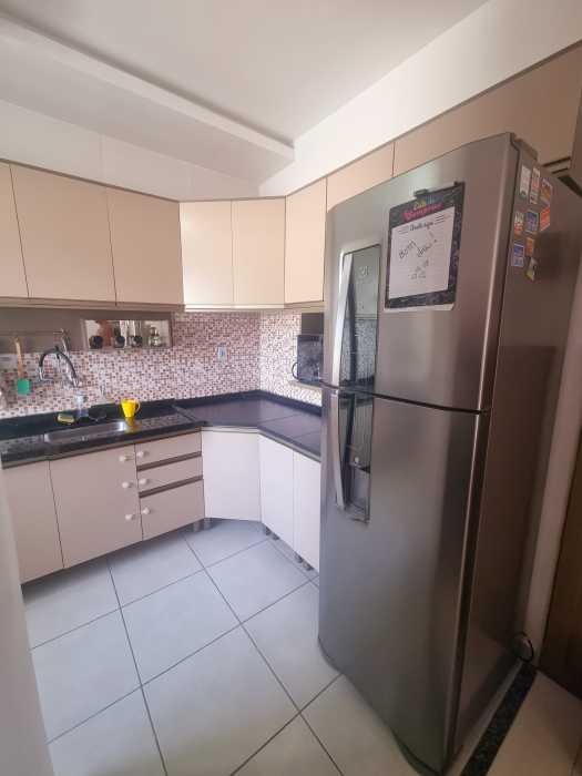 Apartamento à venda com 2 quartos, 62m² - Foto 12