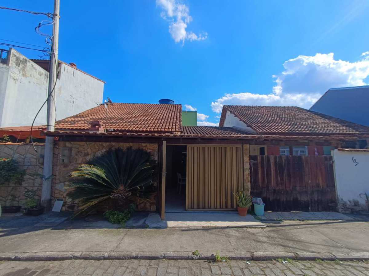 Casa de Condomínio à venda com 2 quartos, 68m² - Foto 2