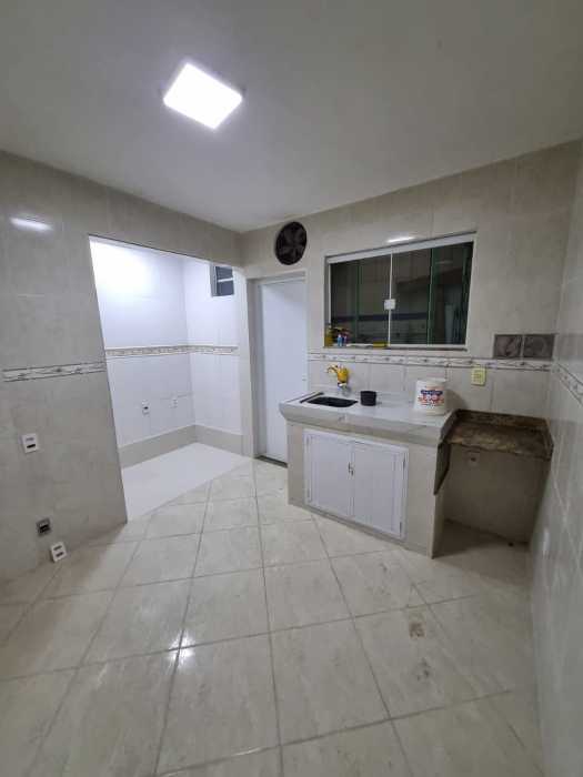 Casa à venda com 4 quartos, 211m² - Foto 10